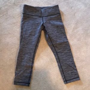 Lululemon Cropped Wunder Under Leggings.